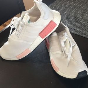 Adidas NMD R1. Pink /white shoes